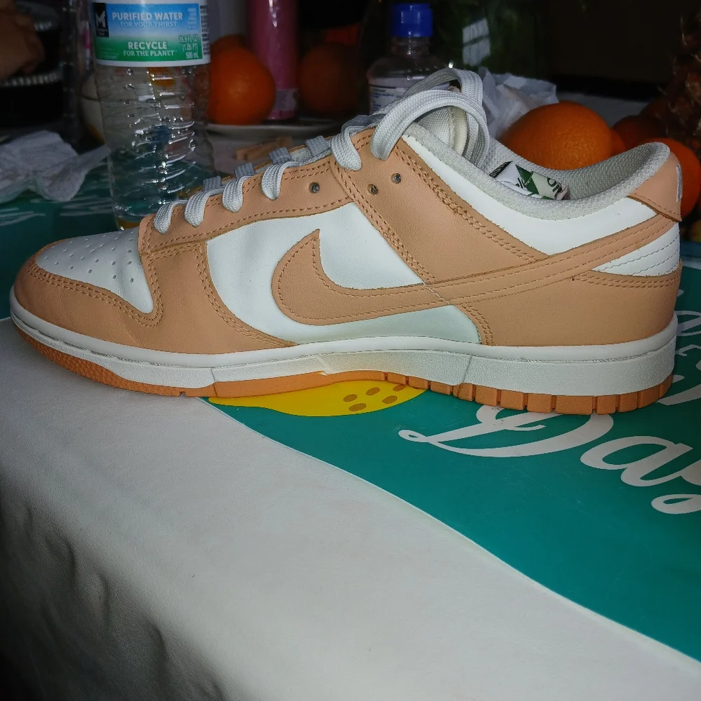 Shoes - Picture 5 of 8